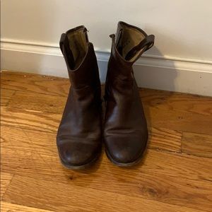 Brown Frye Melissa short button boots